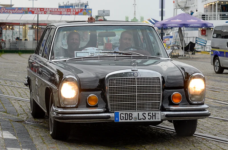 29 – Schleginski – Mercedes-Benz